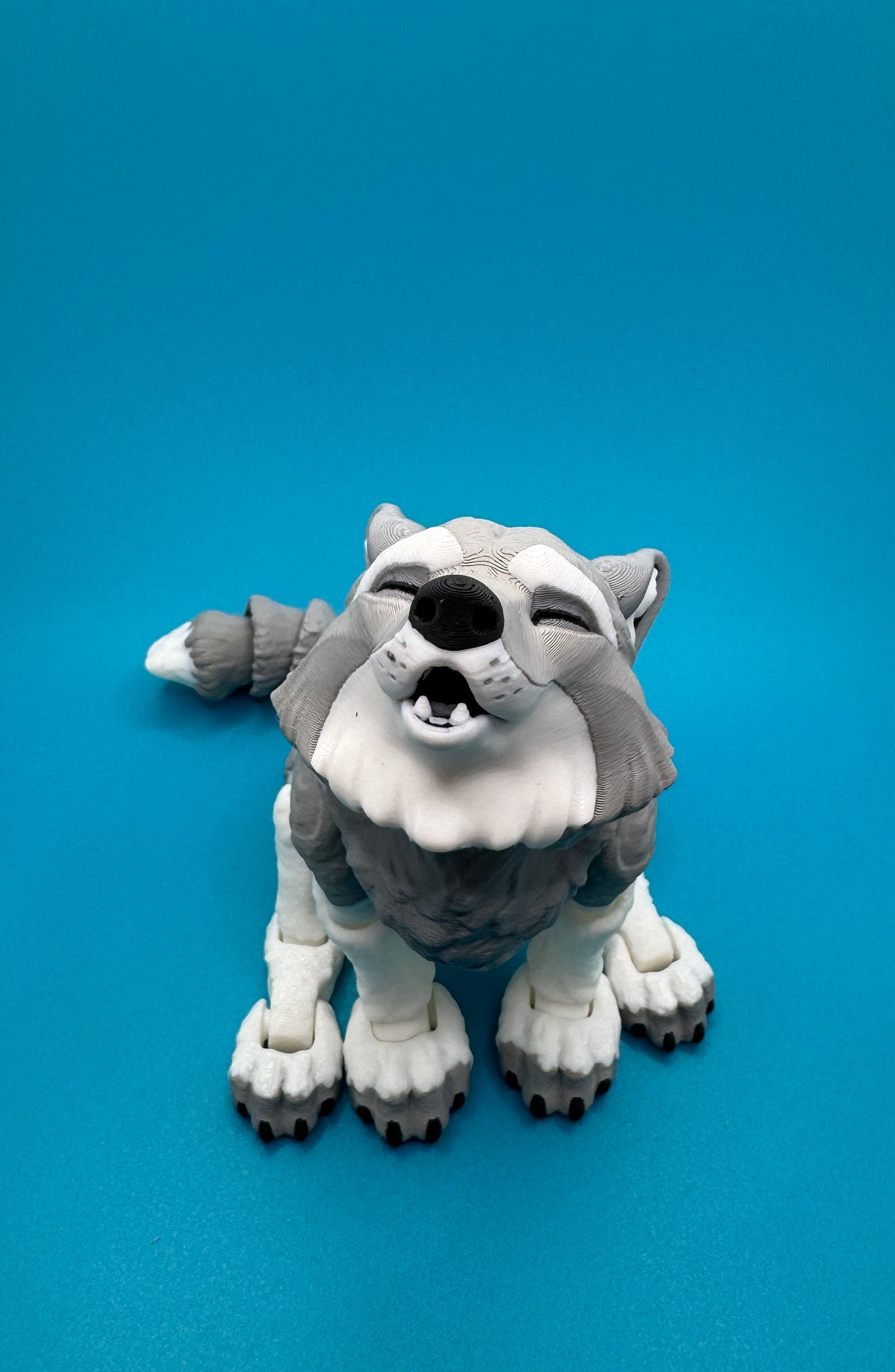 Howler and Luna Wolf Toys