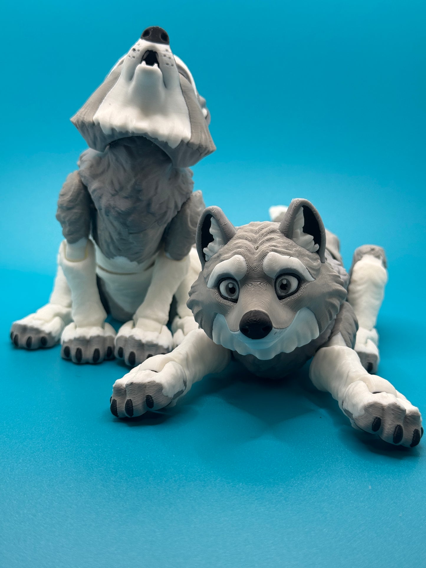 Howler and Luna Wolf Toys